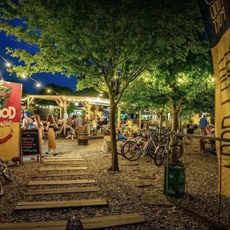 Przyczepa Mumbai Campingplads