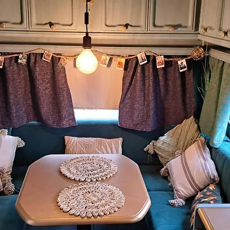 Campingplads Przyczepa Mumbai